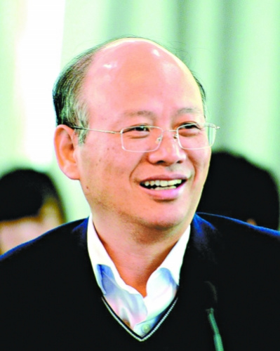 北京大学政府管理学院教授杨开忠
