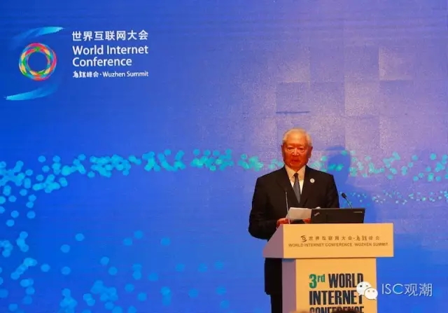 郑必坚：网络化大潮与中国的和平崛起