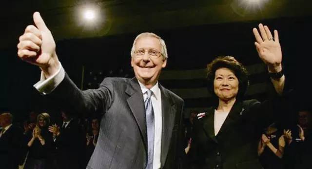 川普青睐的华裔女人！比梅姨还牛逼，纵横白宫十几年，搞定N次国家危机，摆平美版郭美美事件……