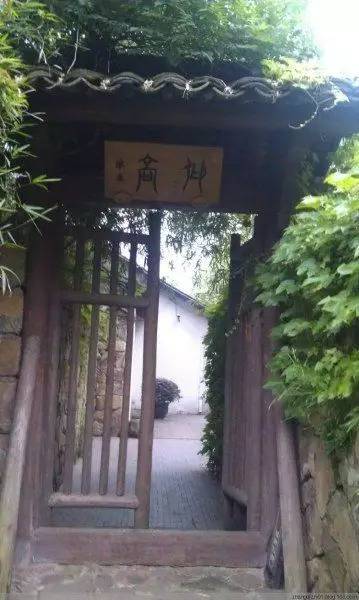 揭秘中国四大低调神秘组织，他们手里几乎握着整个国家的钱!