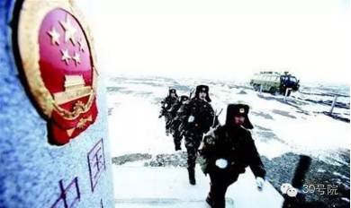 新疆“三号坑”真相曝光！曾是国家最高机密，偿还了苏联一半国债！