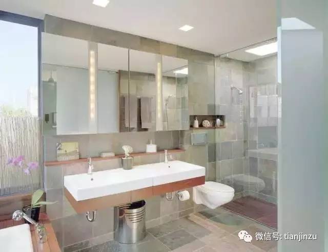 她把土豆片放进保温杯摇了一下 结果吓到所有人