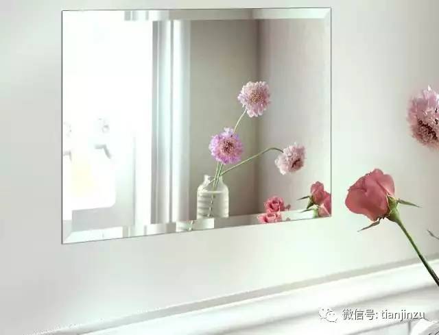 她把土豆片放进保温杯摇了一下 结果吓到所有人