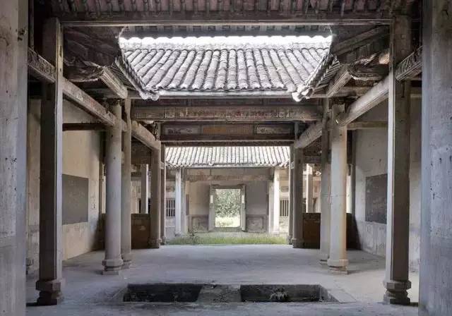 世上有一种房子，或许只有中国人才配得上。