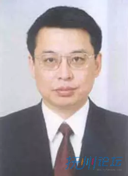你知道吗？这些高级干部都是记者出身