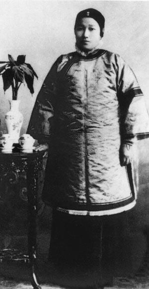 史上最强虎爸：两个子女正国级，三个女婿正国级