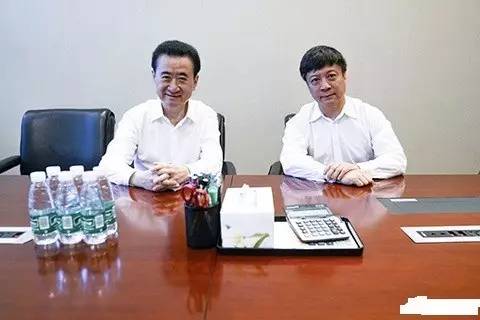 王健林：我不是再卖资产 我只是在降杠杆