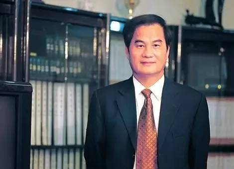 马云、马化腾靠他们才能成首富，但“二马”被抬上神坛，他们却被扫地出门、被遗忘，默默无名，令人唏嘘...
