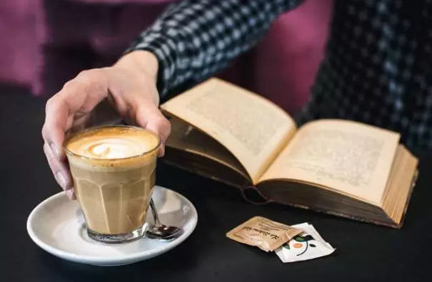 书店+咖啡模式，如何做到有70家店年入3亿？