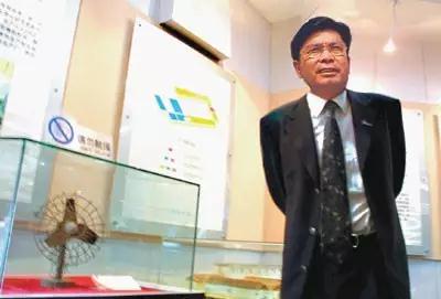 豪捐60亿！5000元起家，把23人乡镇小厂做成2818亿家电巨头，董明珠视他为最大对手，他才是中国实业界最低调的大