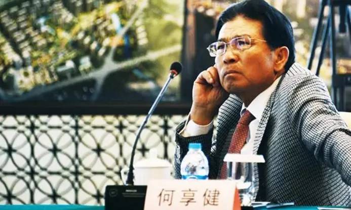 豪捐60亿！5000元起家，把23人乡镇小厂做成2818亿家电巨头，董明珠视他为最大对手，他才是中国实业界最低调的大