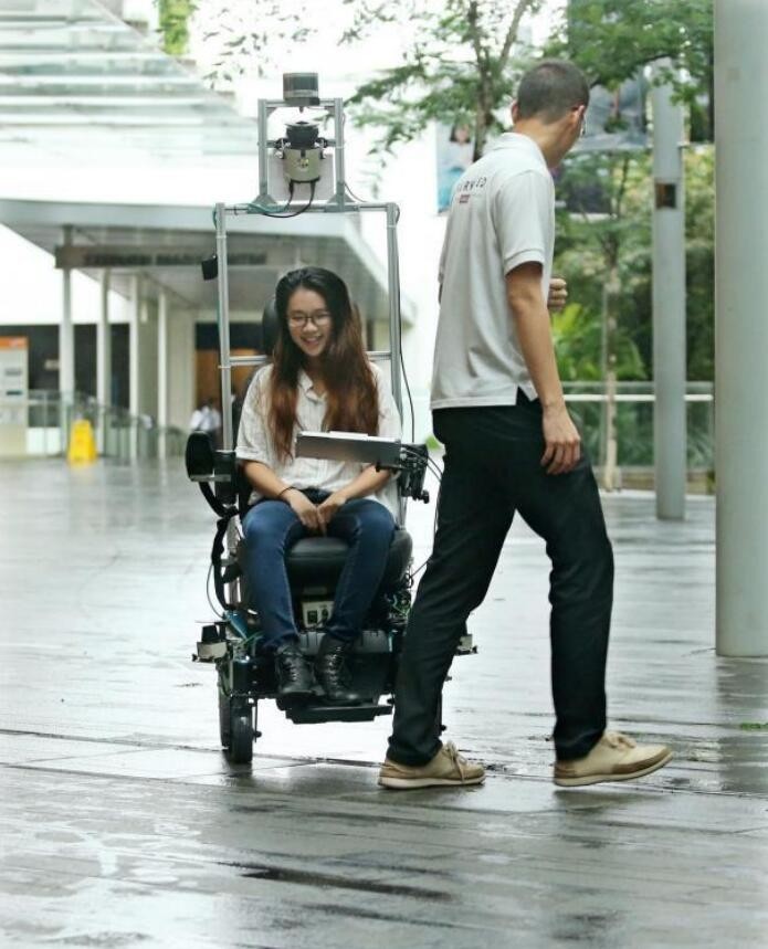 自动驾驶轮椅现身日本和新加坡 搭载激光雷达
