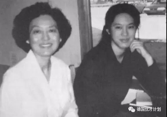 这个太了不起的华裔女子,她的生影响了全世界,她的死更是震惊了全球,今天不能不说的她!