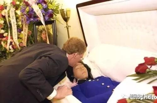 这个太了不起的华裔女子,她的生影响了全世界,她的死更是震惊了全球,今天不能不说的她!