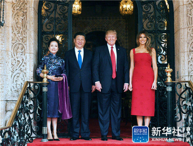 习近平：新时代的领路人
