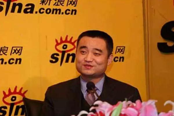 他曾统治一个行业、养活一座城市，最后却戴罪病逝