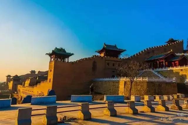 400年了，中国居然还有一个古堡保存完好，甚至还有护城河！
