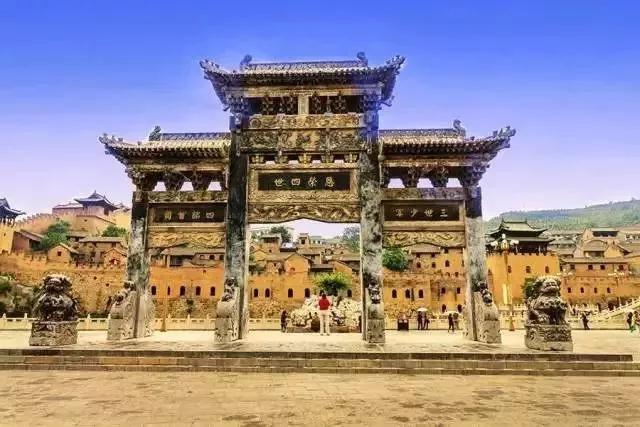 400年了，中国居然还有一个古堡保存完好，甚至还有护城河！