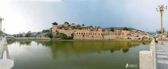 400年了，中国居然还有一个古堡保存完好，甚至还有护城河！