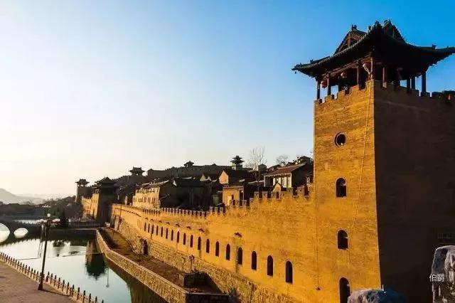 400年了，中国居然还有一个古堡保存完好，甚至还有护城河！