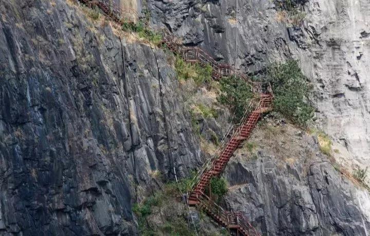 中国砸20亿花8年填88米巨坑遭嘲讽，今天震撼曝光，惊艳世界！
