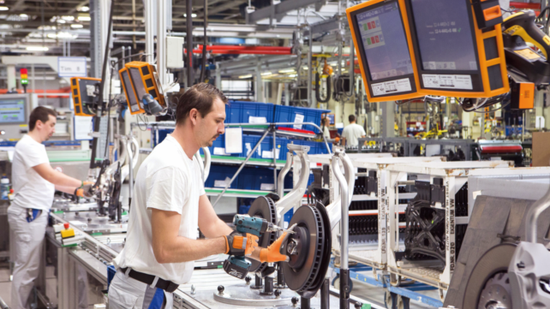 德国工业4.0的大众样本：3万台机器人，50秒造一辆车