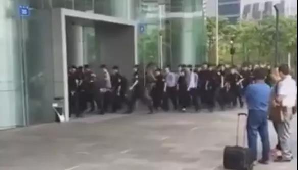 血流成河！又一庞氏骗局崩盘！千万投资者欲哭无泪！