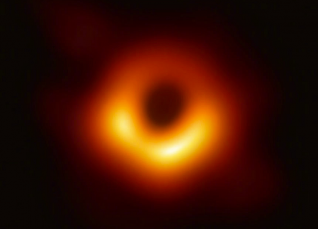 首张黑洞照片面世 关于黑洞你需要知道的27件事