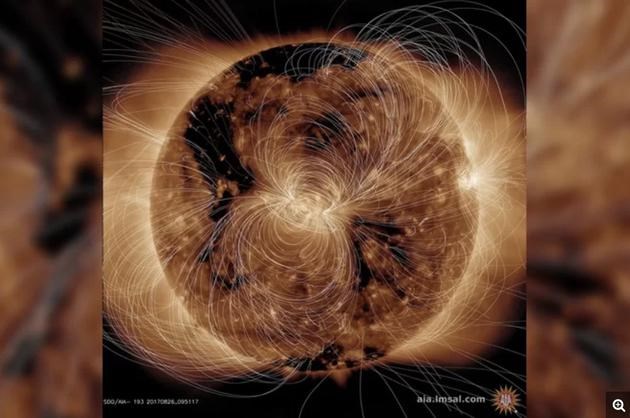 太阳打嗝：喷出神秘高温“团块”大小超地球500倍