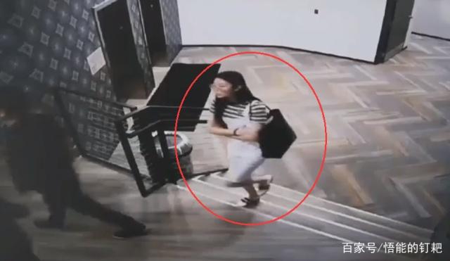 刘强东的助理，你失职了！