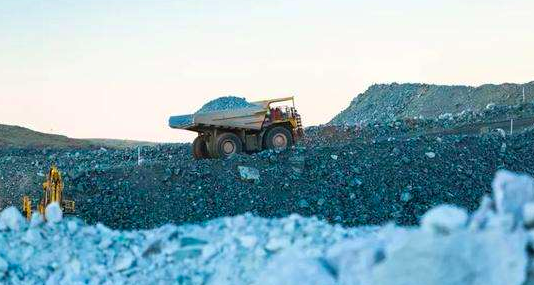 融达锂业年产3万吨锂精矿项目落成 国外锂矿开采放缓
