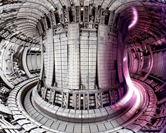 科学家将测试全球最大核聚变反应堆ITER的燃料
