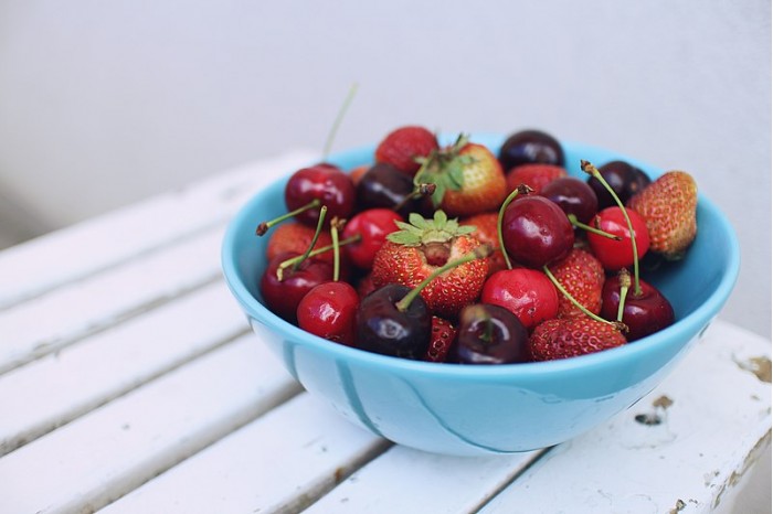 研究显示经常吃水果的人更有可能报告更积极的心理健康