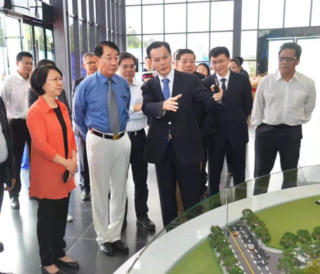 海丰人骄傲一一中国凯利集团副总裁欧贵成先生