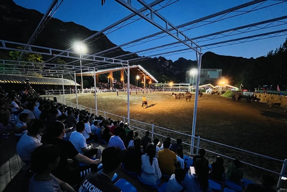 河北涞水：实景演出激活景区夜经济