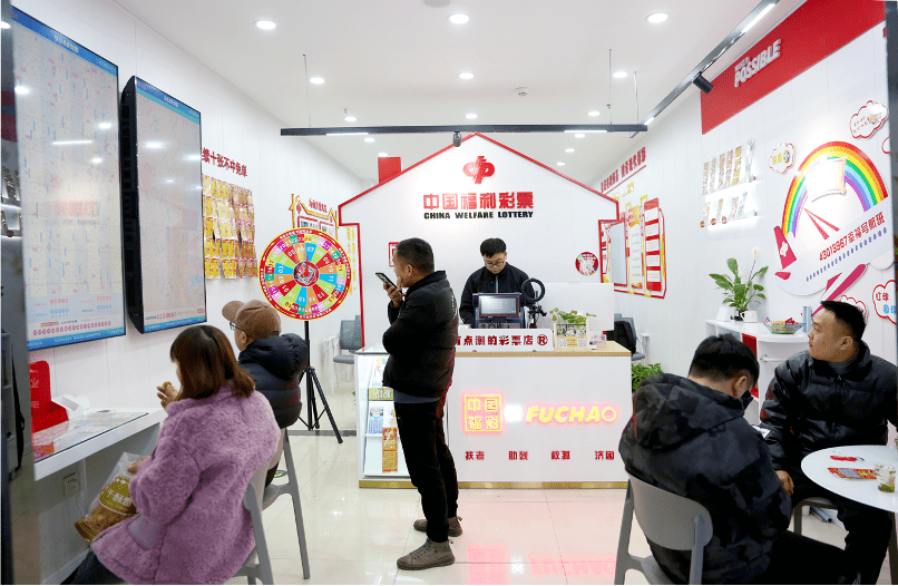 年轻人挤爆彩票站：网点月销超百万，开店至少排队3月